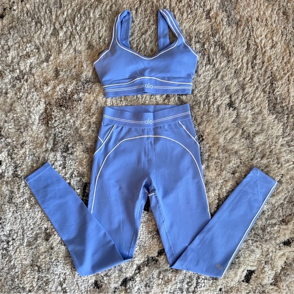 Alo Blue Sports Bra and Leggings Set - Picture 2 of 4
